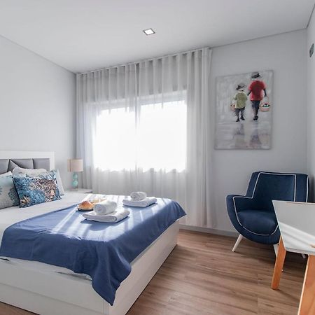 Downtown 1Br Apartment W/ Balcony By Lovelystay OOporto Exterior foto